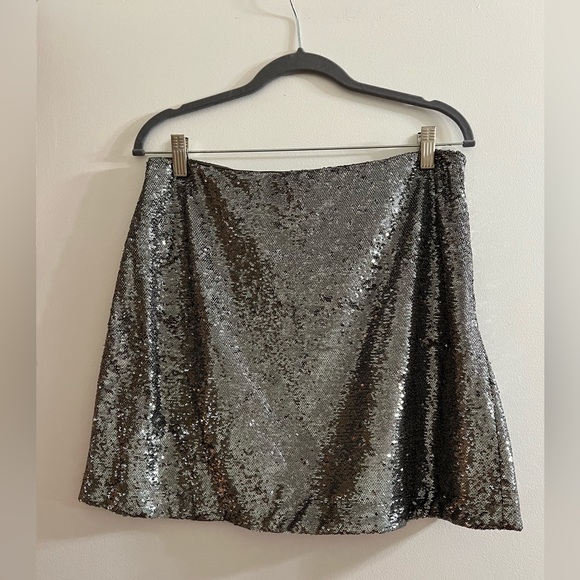 Gap Recycled Sequin Mini Skirt in Silver Grey - Picture 7 of 8
